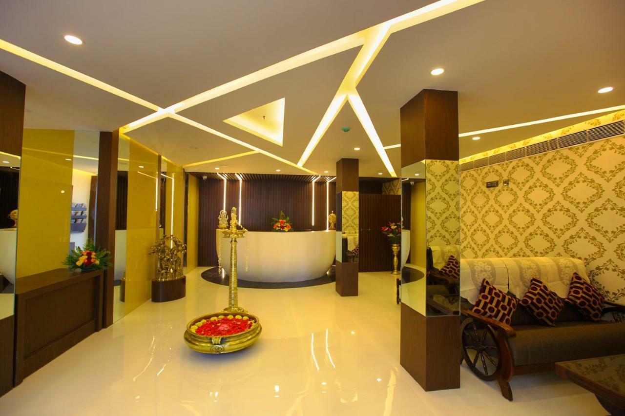 Hotel Rohini International Kallar  ภายนอก รูปภาพ