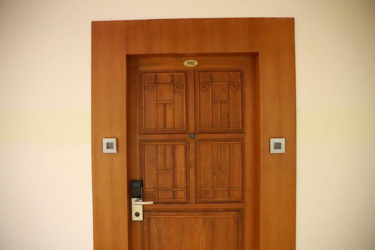 Hotel Rohini International Kallar  ภายนอก รูปภาพ